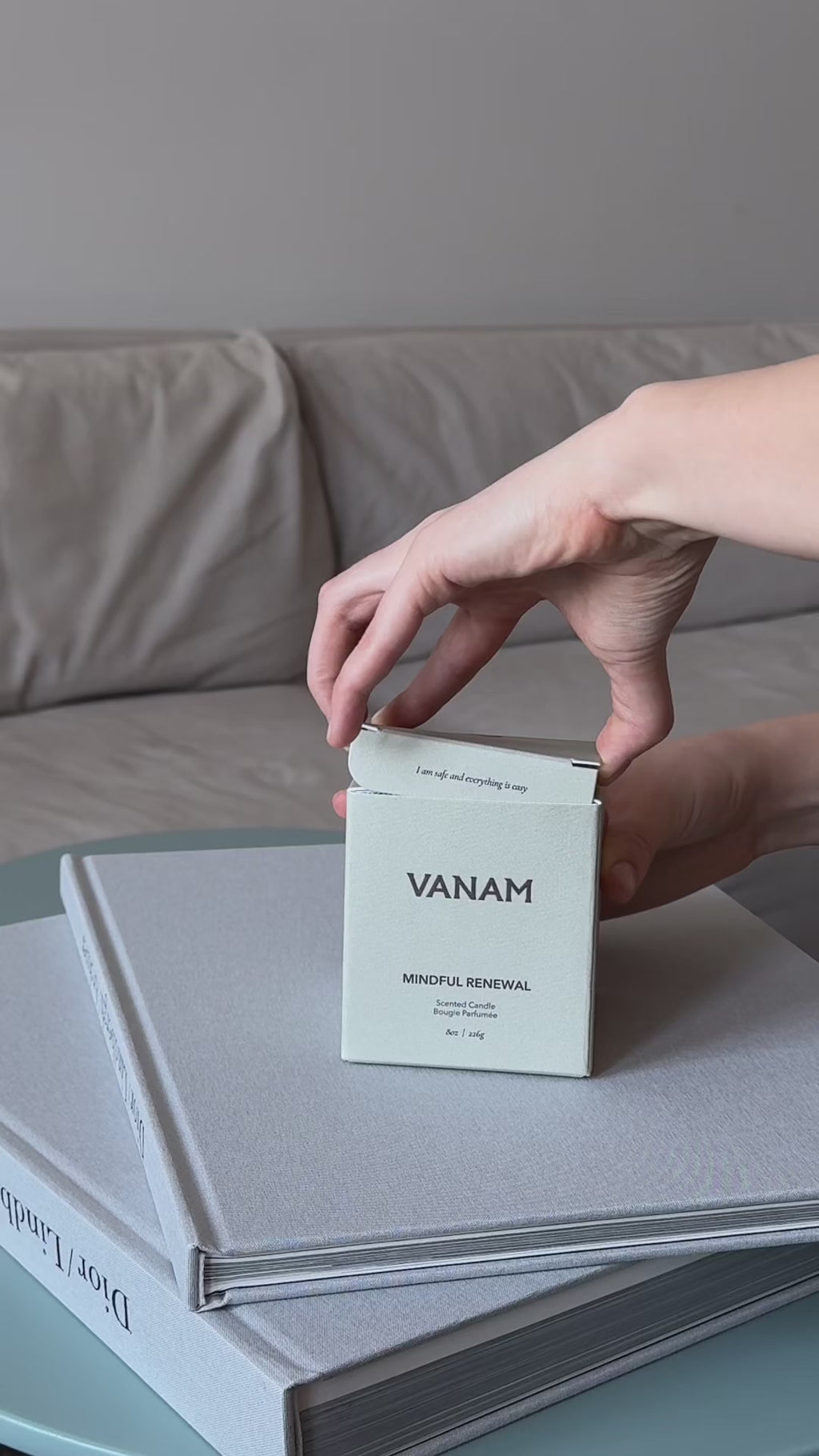 MINDFUL RENEWAL Beeswax Candle - Product Video - Vanam